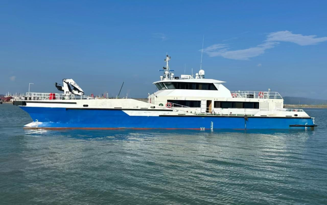 WAN-PAX-003 high-speed catamaran underway